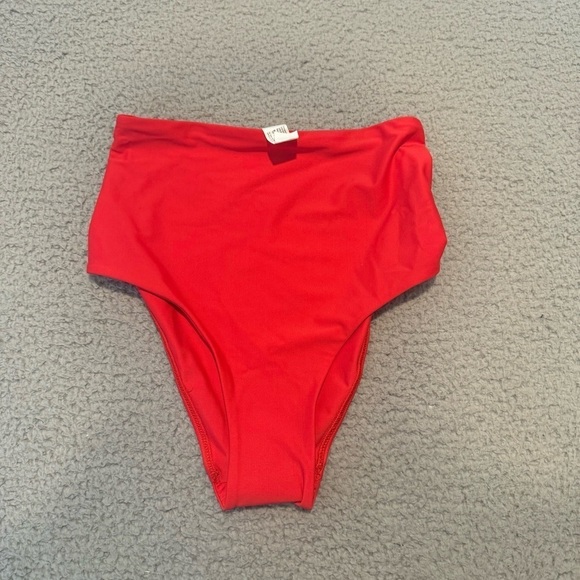 Lululemon high waist bottom bikini Color Red Size 4 - Picture 1 of 7